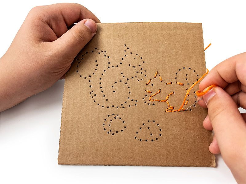 How to Embroider Beautiful Fall Motives